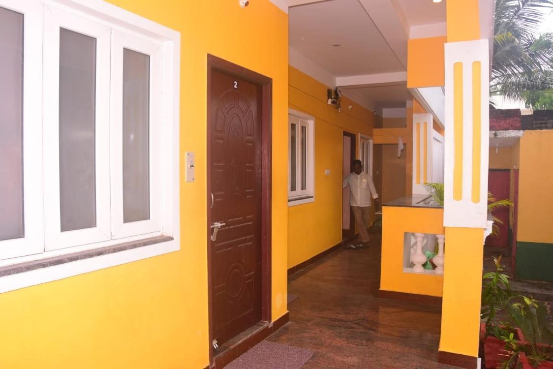 Selvasi Beach Cottage Auroville Exterior photo