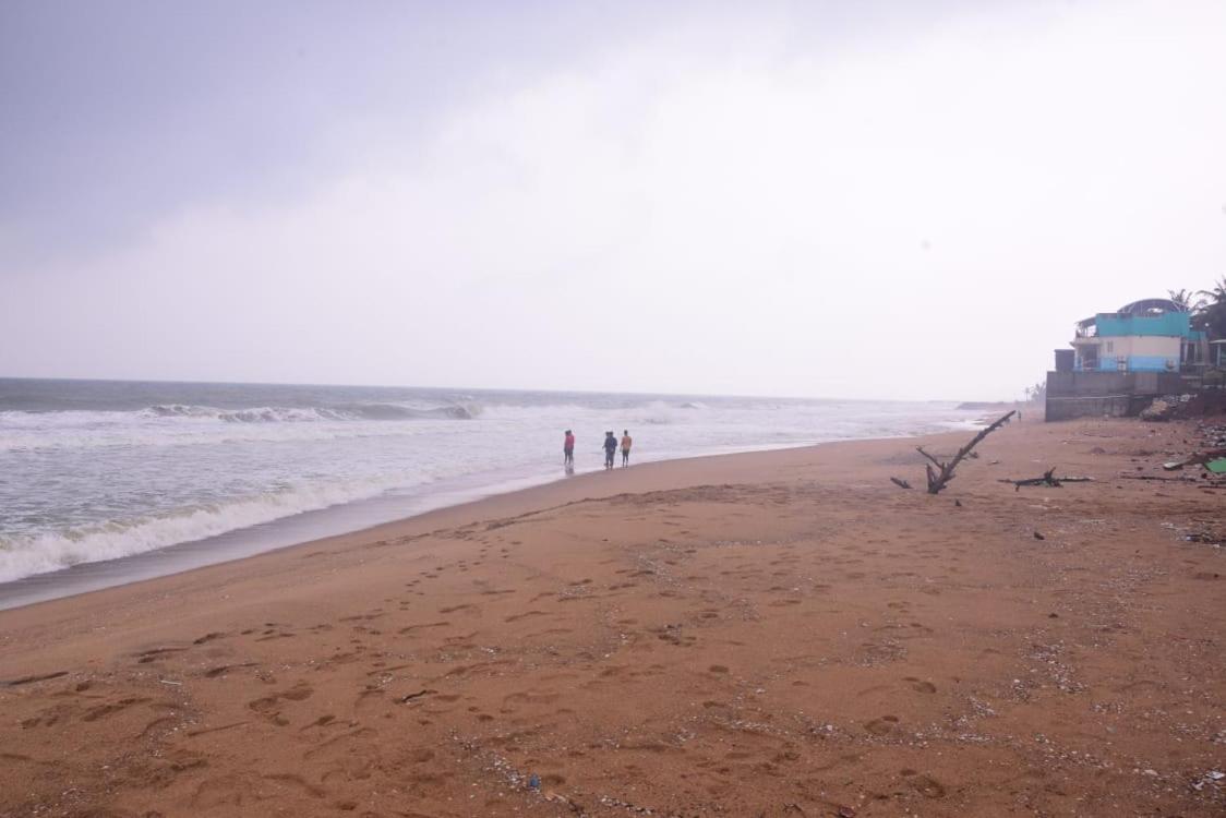 Selvasi Beach Cottage Auroville Exterior photo