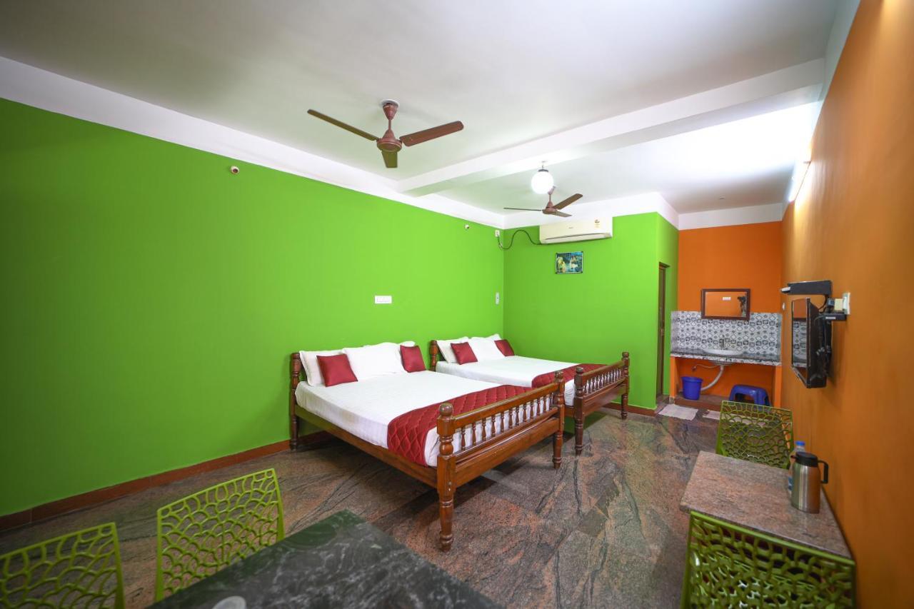 Selvasi Beach Cottage Auroville Exterior photo