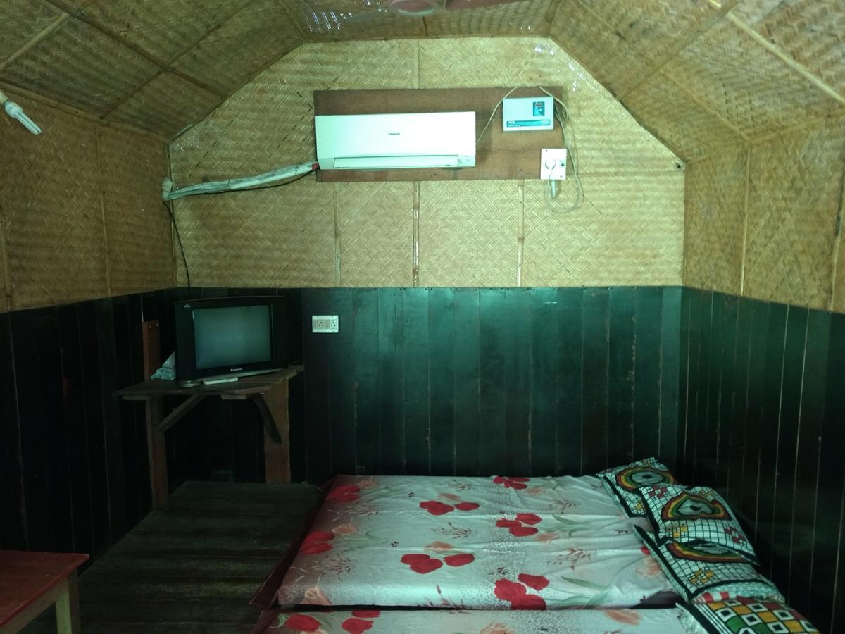 Selvasi Beach Cottage Auroville Exterior photo