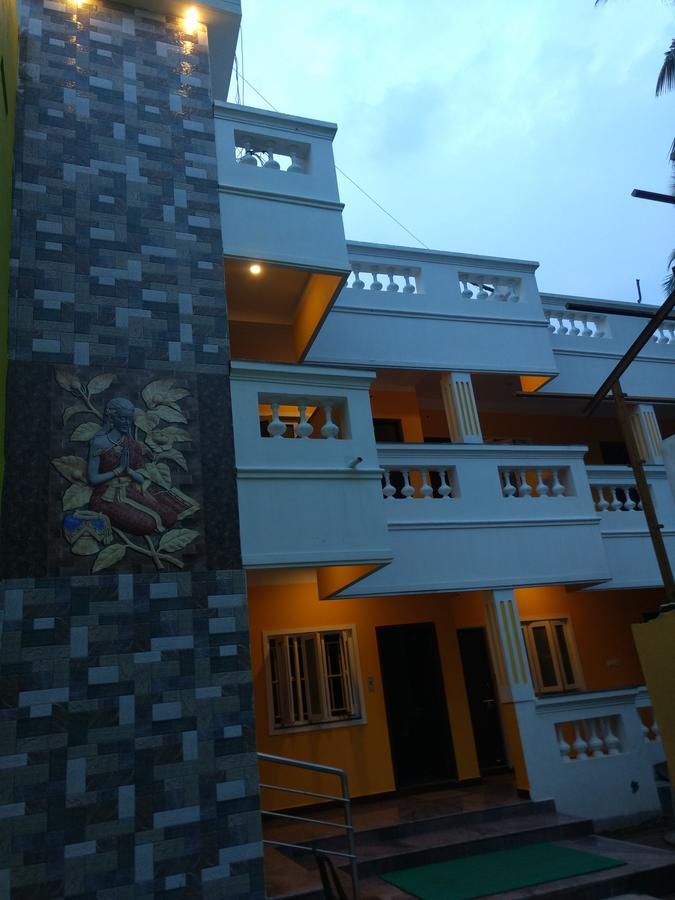 Selvasi Beach Cottage Auroville Exterior photo