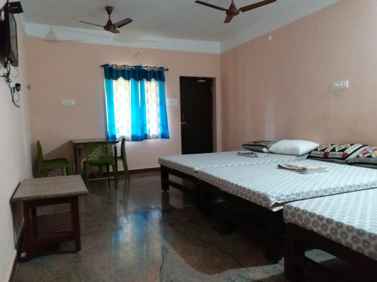 Selvasi Beach Cottage Auroville Exterior photo