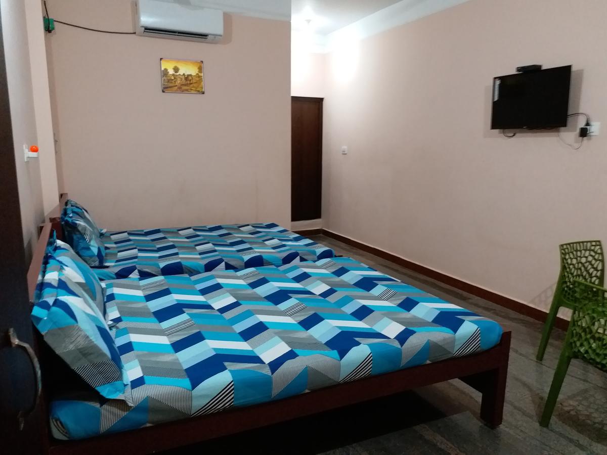 Selvasi Beach Cottage Auroville Exterior photo